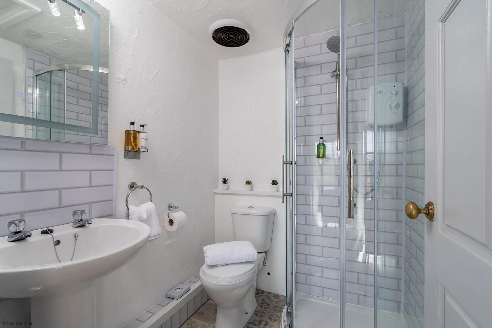 Farmhouse & Cottage At Geufron Farm - Dog Friendly Bryn-crug Luaran gambar